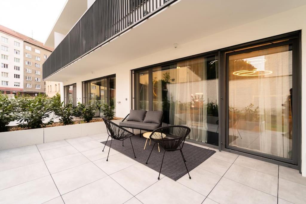 Gold Garden Terrace Apartment Brünn Exterior foto