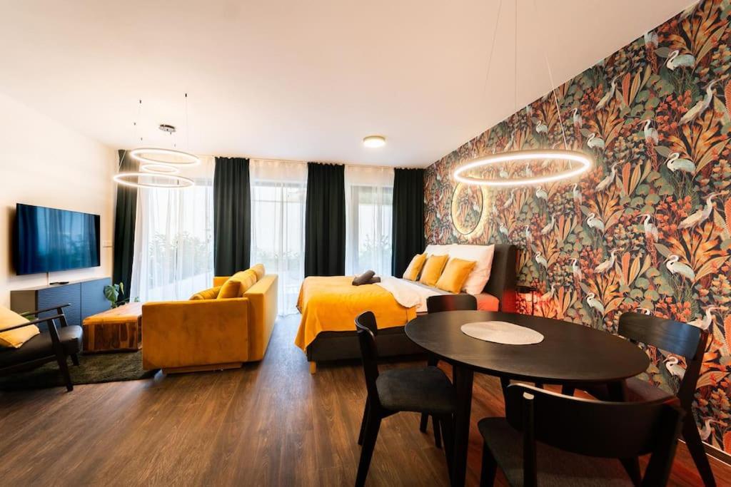 Gold Garden Terrace Apartment Brünn Exterior foto