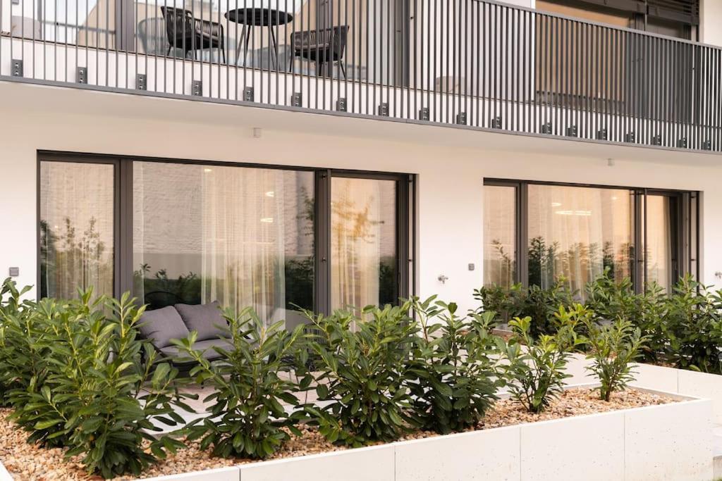 Gold Garden Terrace Apartment Brünn Exterior foto