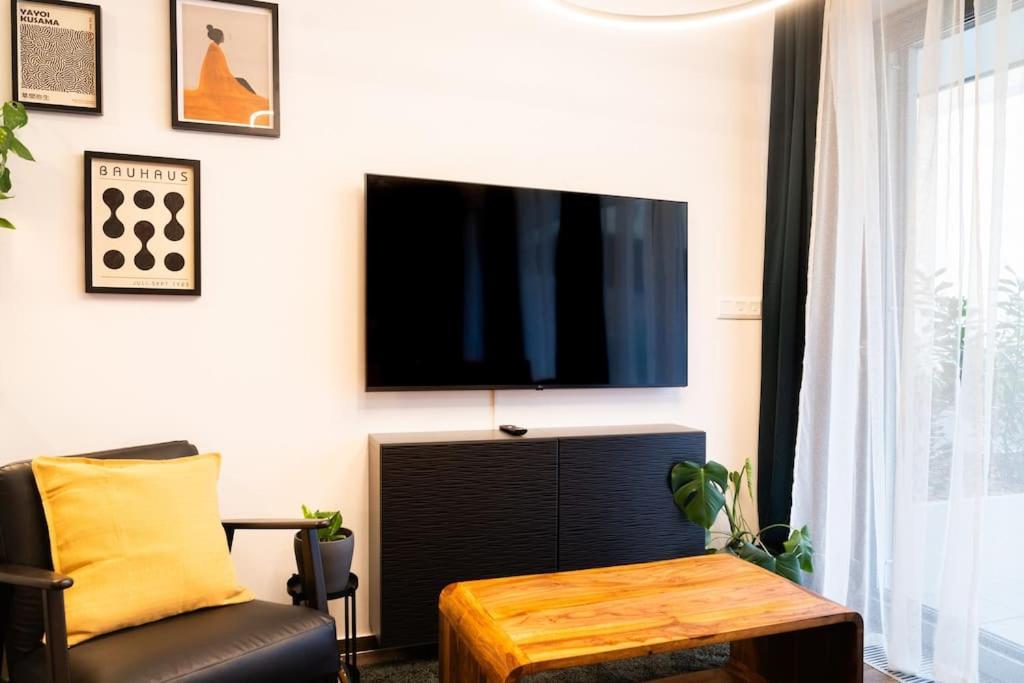 Gold Garden Terrace Apartment Brünn Exterior foto